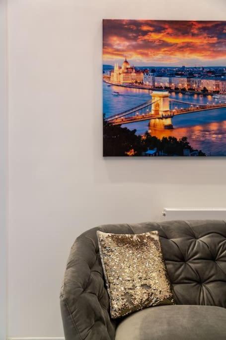 Premium By Hi5-king Street's Luxury Appartamento Budapest